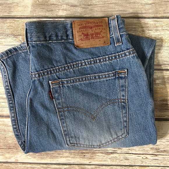 🌟VINTAGE🌟 Levi Strauss & co. Washed look women’s misses size 14 wide leg - Picture 3 of 3
